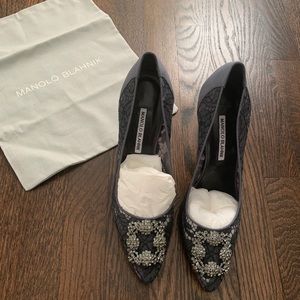 NEW MANOLO BLAHNIK HANGISI GRAY LACE 105 mm SZ 41